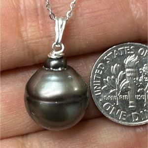 Large Baroque Tahitian Pearl, (13.5 x 16mm)-925 Silver Necklace-16 or 18 Inches